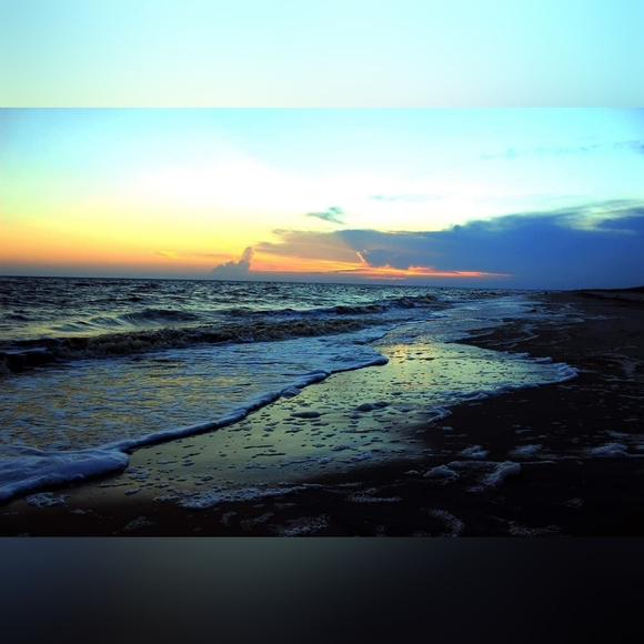 tWi$t€d™️ PoSh€® - Picture 8 of 17